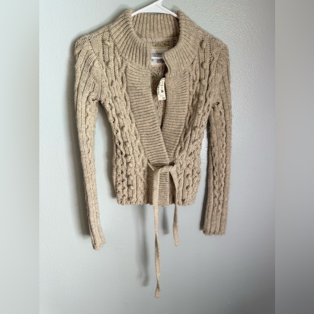 Aeropostale Beige Cable Knit Sweater